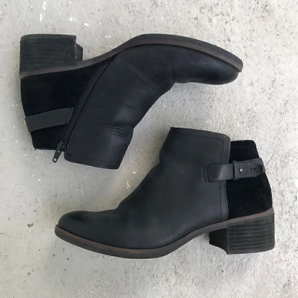Korks Booties